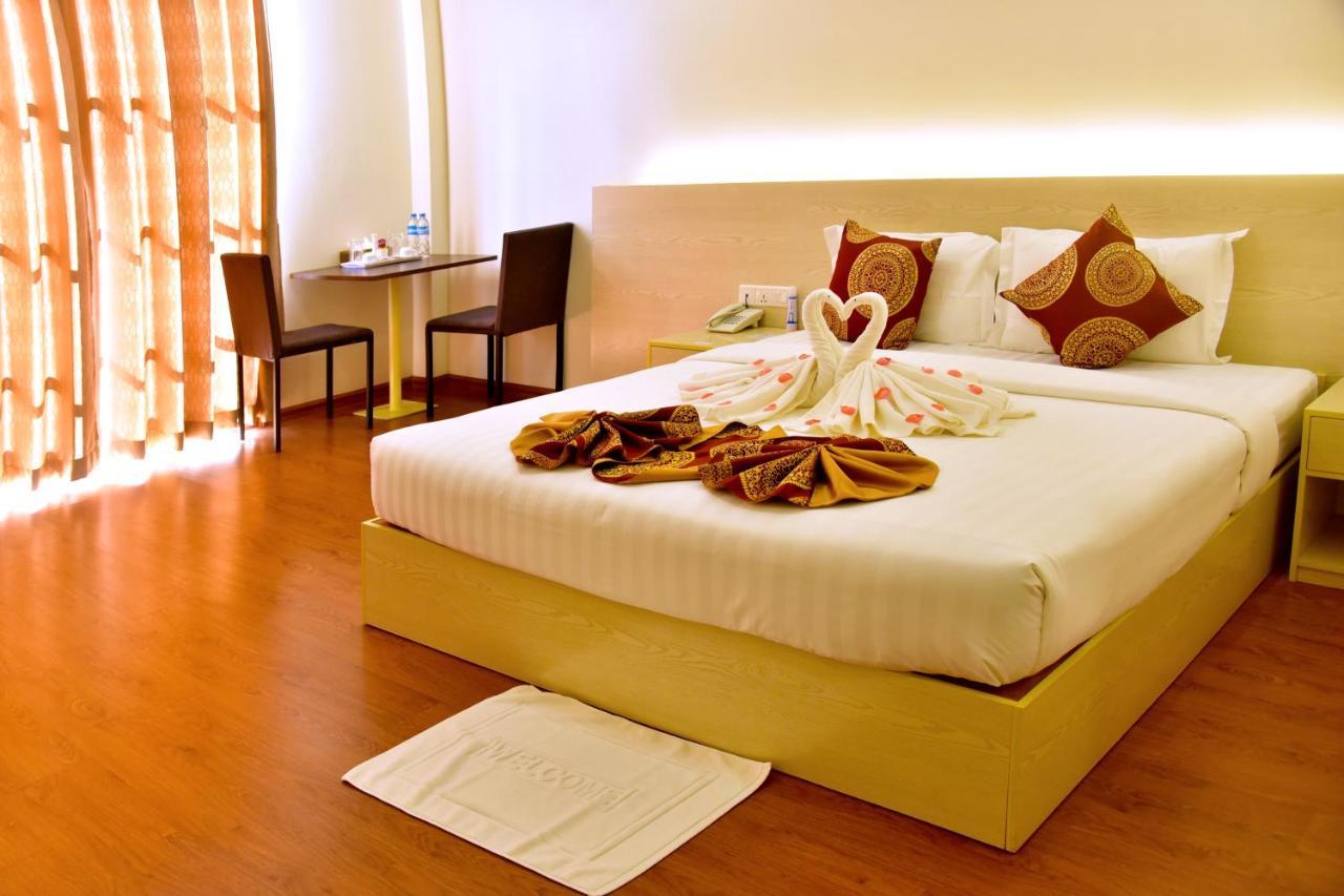 Hotel Mya Yar Pin Кало Экстерьер фото