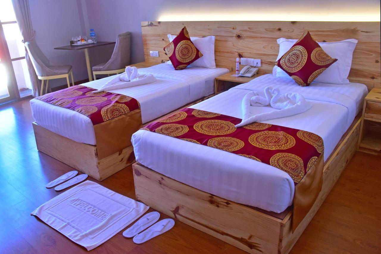 Hotel Mya Yar Pin Кало Экстерьер фото