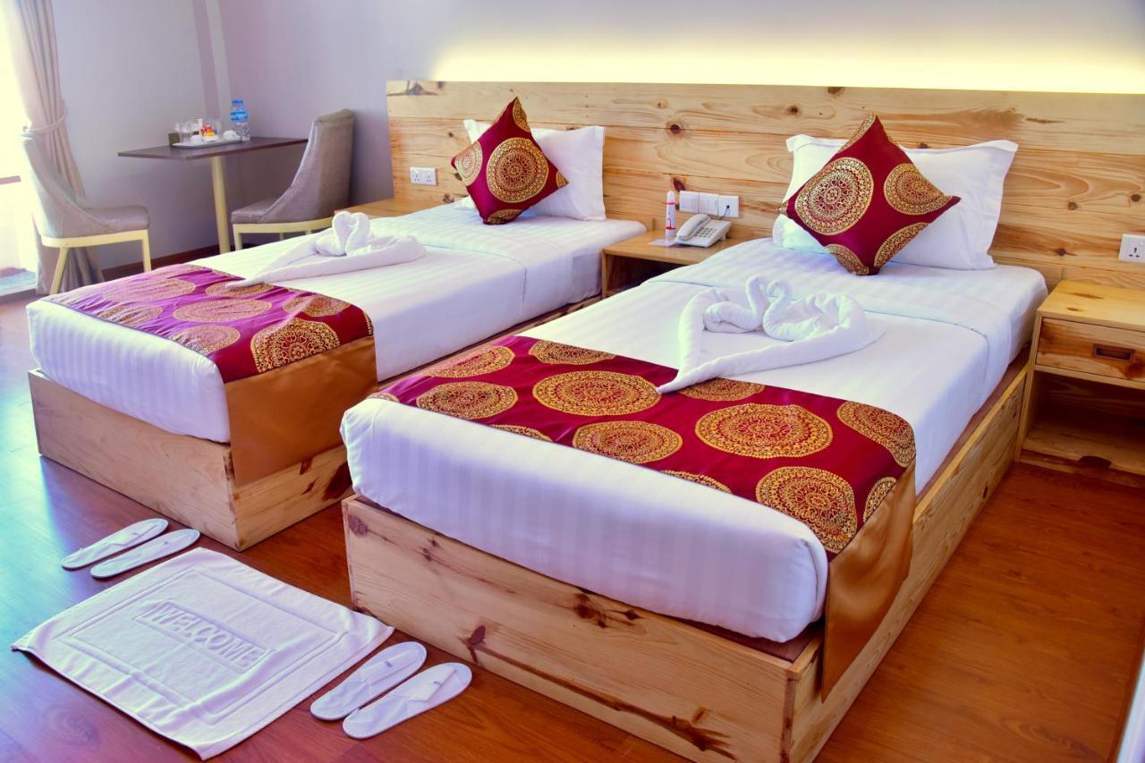 Hotel Mya Yar Pin Кало Экстерьер фото